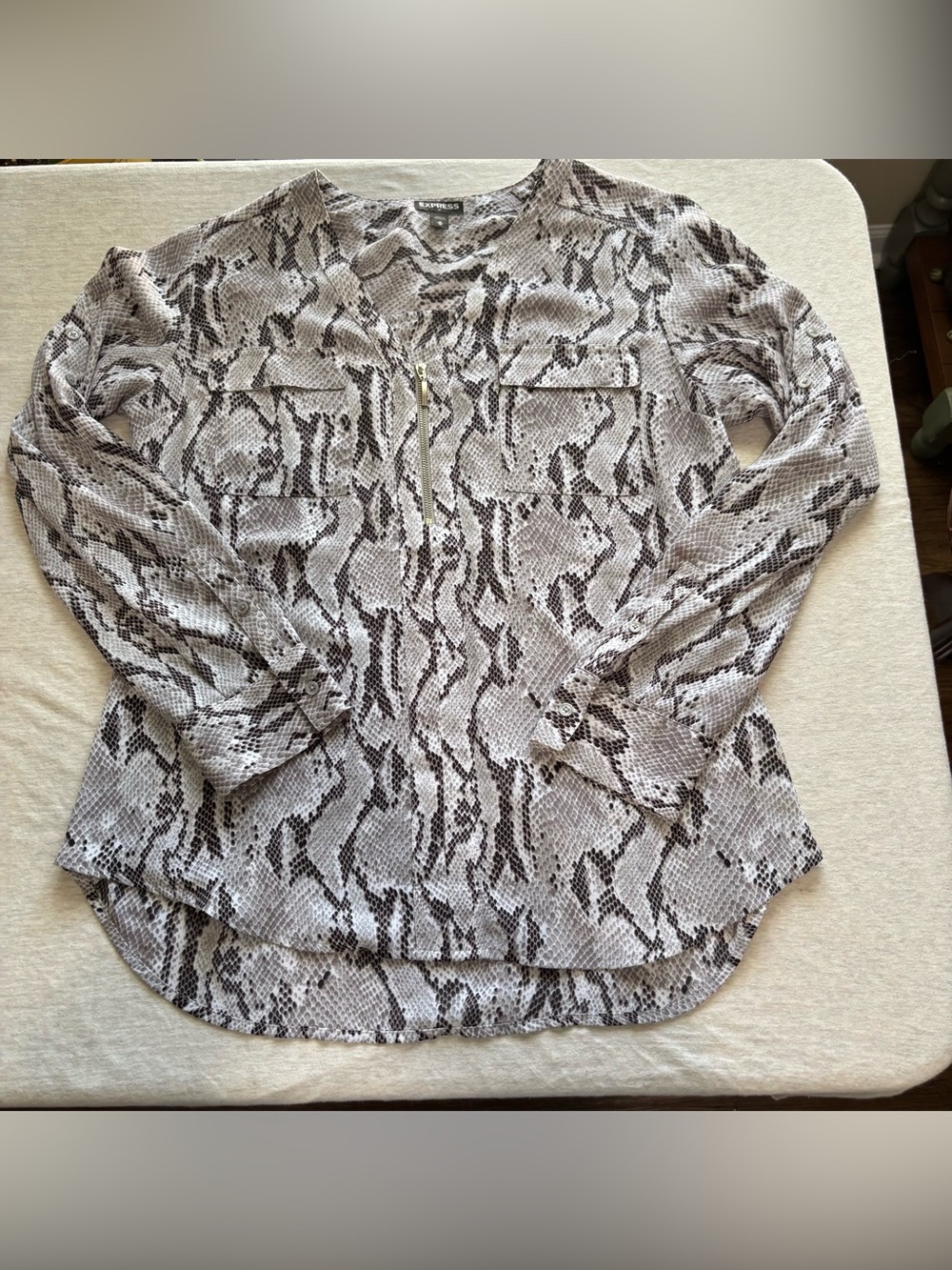 Express Snakeskin Print Quarter Zip V-Neck Long Sleeve Blouse Medium